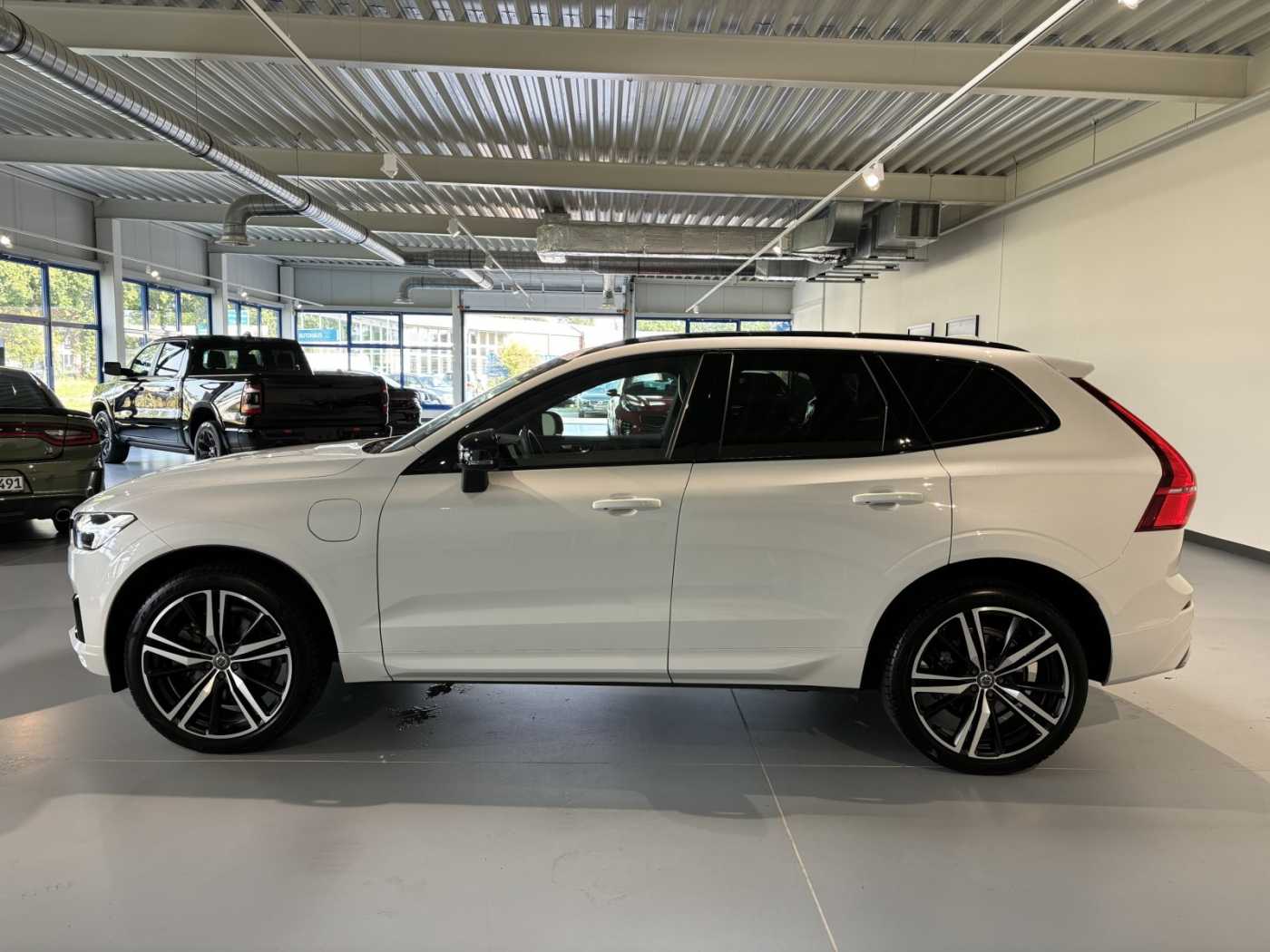 Volvo  R Design PHEV AWD + Xemium-Paket-Pro