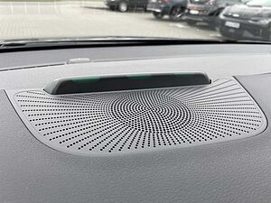 Kia  PHEV Spirit + JBL-Soundsystem